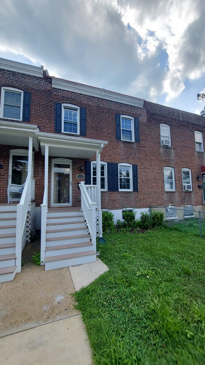 5204 Brookwood Road Front